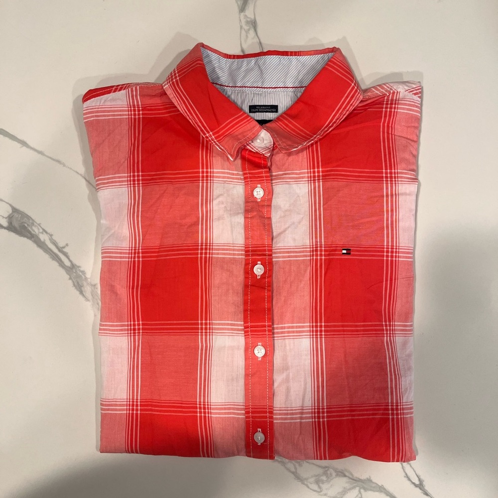 WOMENS TOMMY HILFIGER PLAID
BUTTON DOWN SHIRT, TOP,BLOUSE.